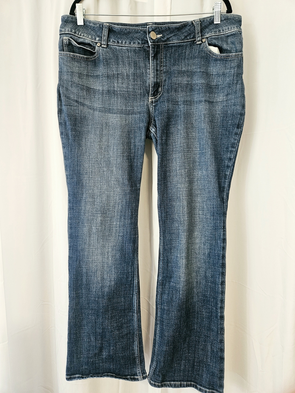 Wrangler Women's Medium Blue Flare Jeans
